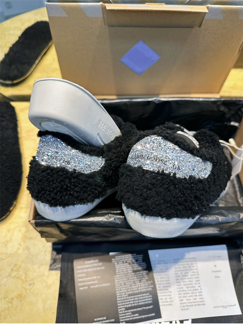 골든구스 슈퍼스타 글리터 시어링 로우탑 스니커즈