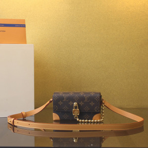 루이비통 스티머 웨어러블 월릿 모노그램 M14738 / 커스텀 철물