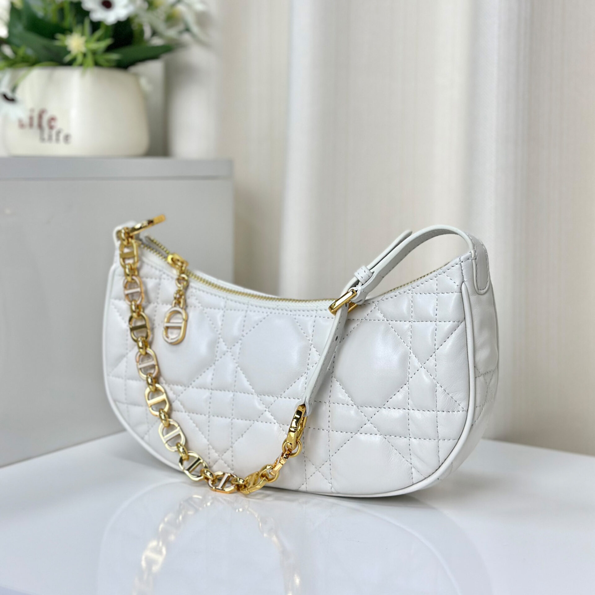 디올 서플 매크로까나쥬 램스킨 라운지 백 26*15*5CM