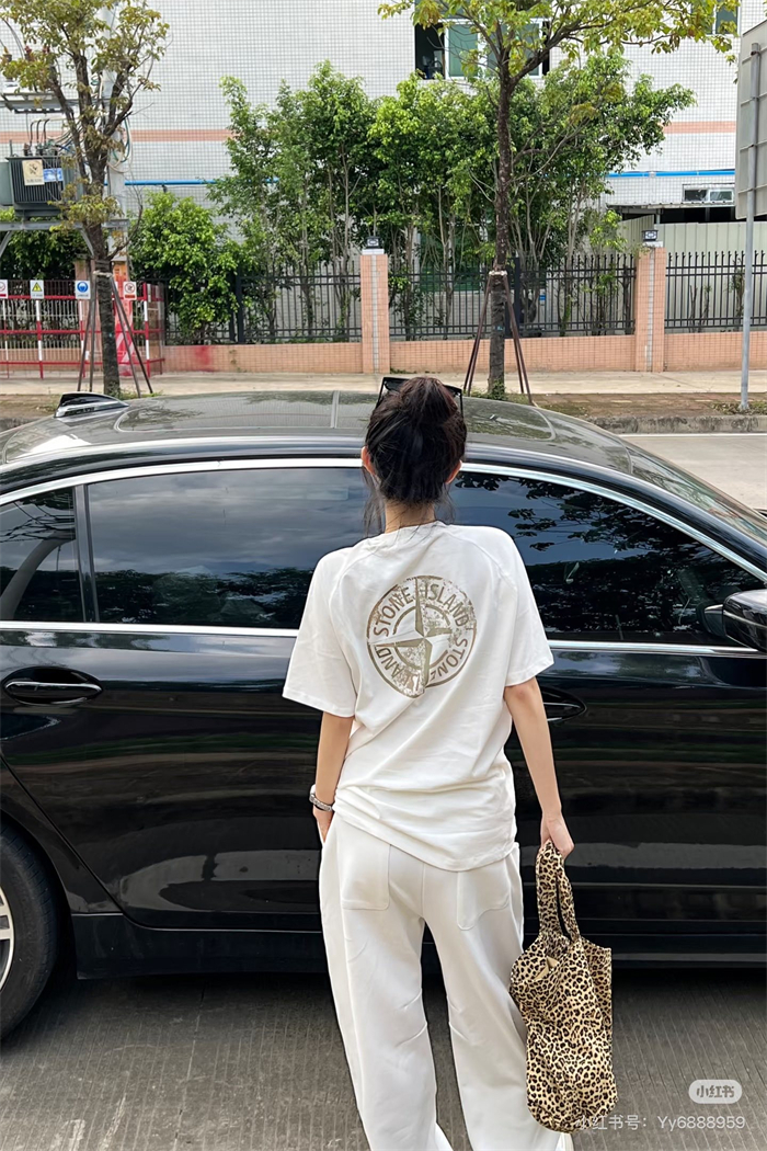 스톤아일랜드 로고 코튼 반팔 티셔츠