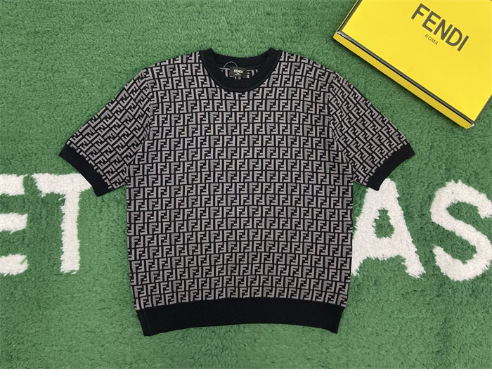 펜디 점퍼 페브릭 반팔 니트 스웨터