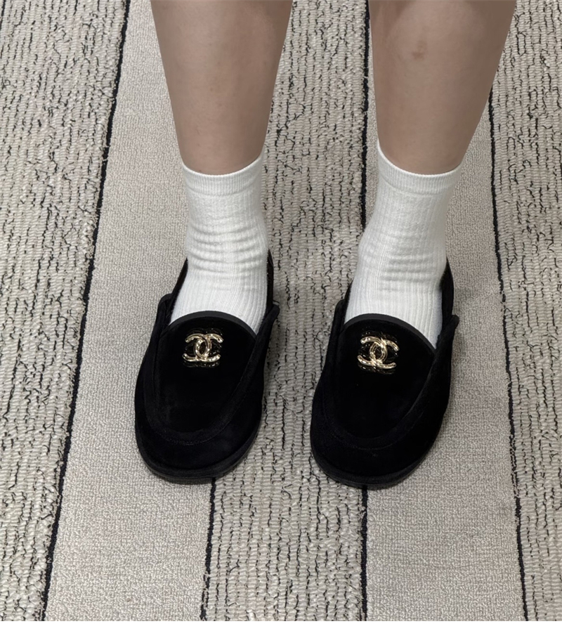 샤넬 25K CC로고 시어링 슬링백 뮬