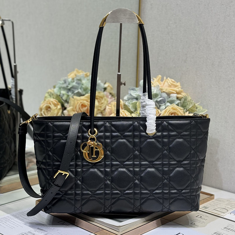 디올 뚜주흐 백 스몰 블랙 매크로 까나쥬