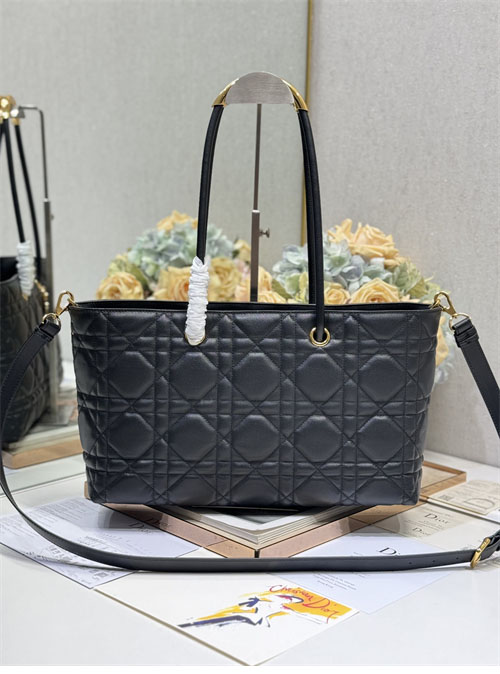 디올 뚜주흐 백 스몰 블랙 매크로 까나쥬