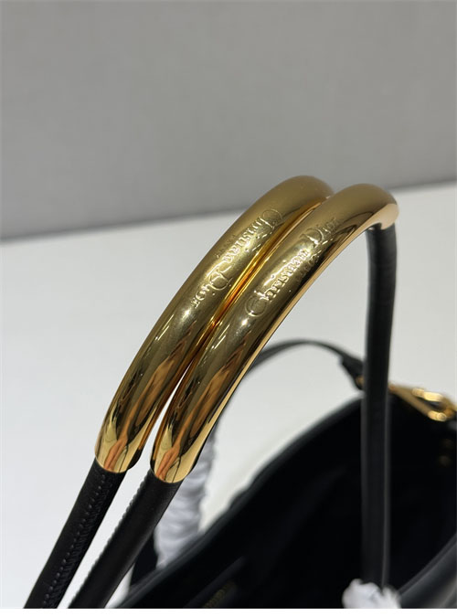 디올 뚜주흐 백 스몰 블랙 매크로 까나쥬