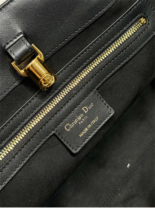 디올 뚜주흐 백 스몰 블랙 매크로 까나쥬