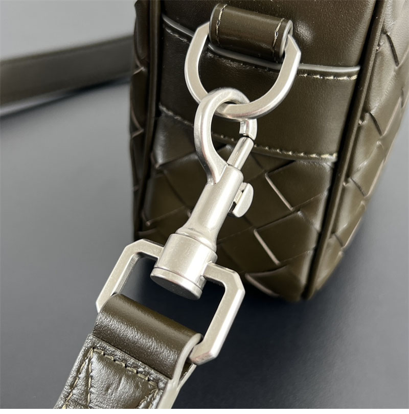 보테가 베네타 스몰 인트레치아토 카메라 백 “ 7 COLOR ”