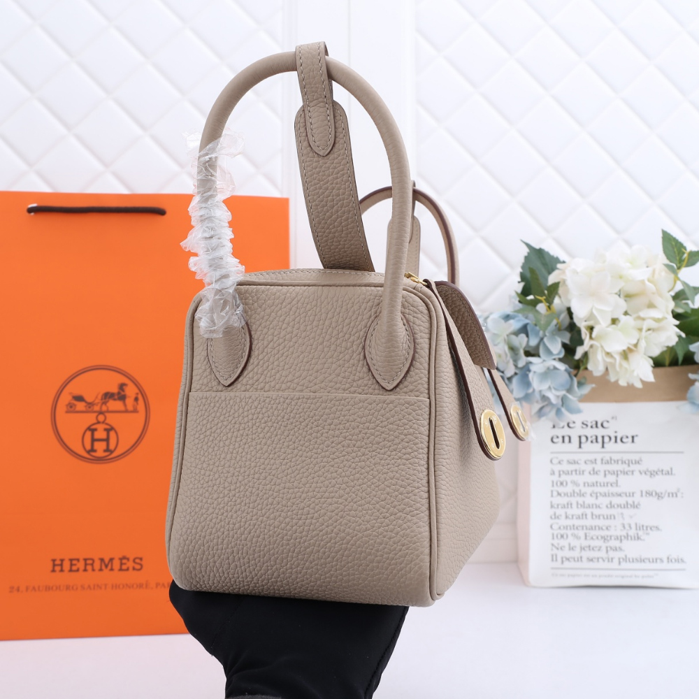 에르메스 린디 26