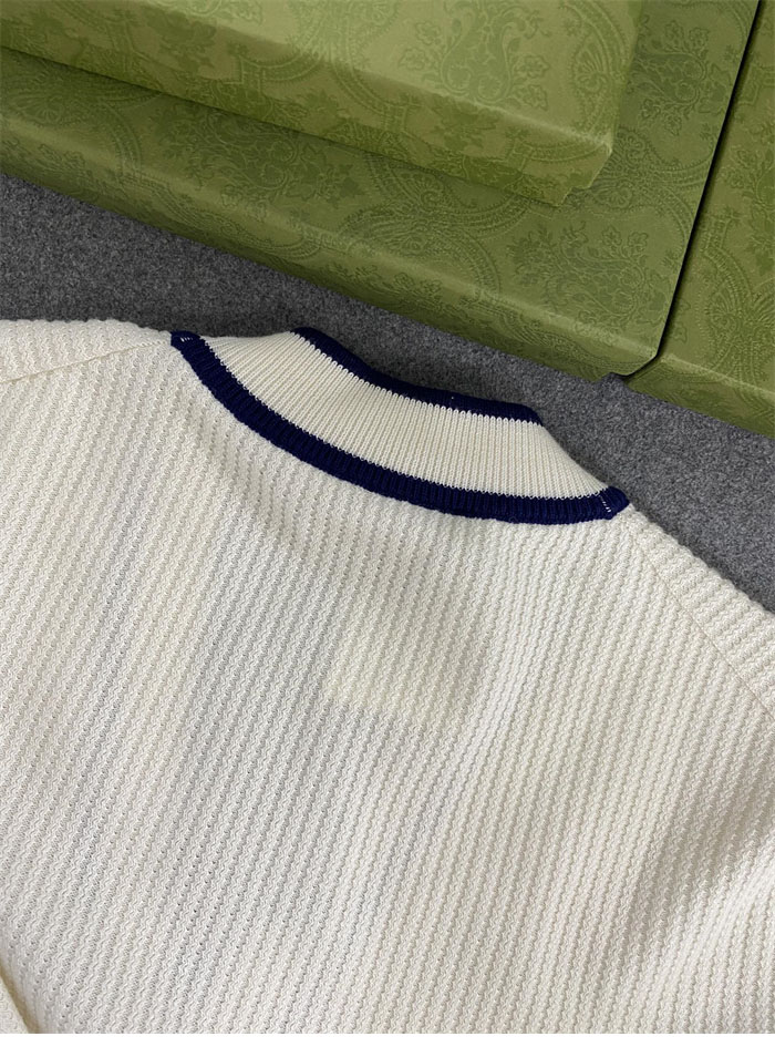 구찌 리브드 울 블렌드 인터로킹G 로고 가디건