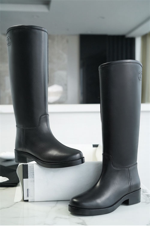 샤넬 cc로고 22b 하이 부츠