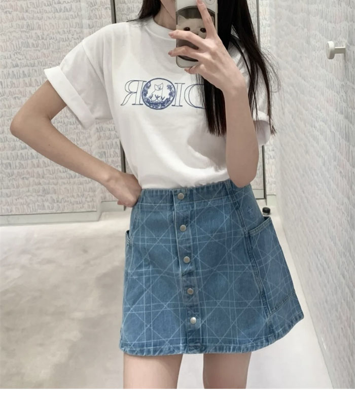 디올 x 힐튼 넬 캐주얼 반팔 티셔츠