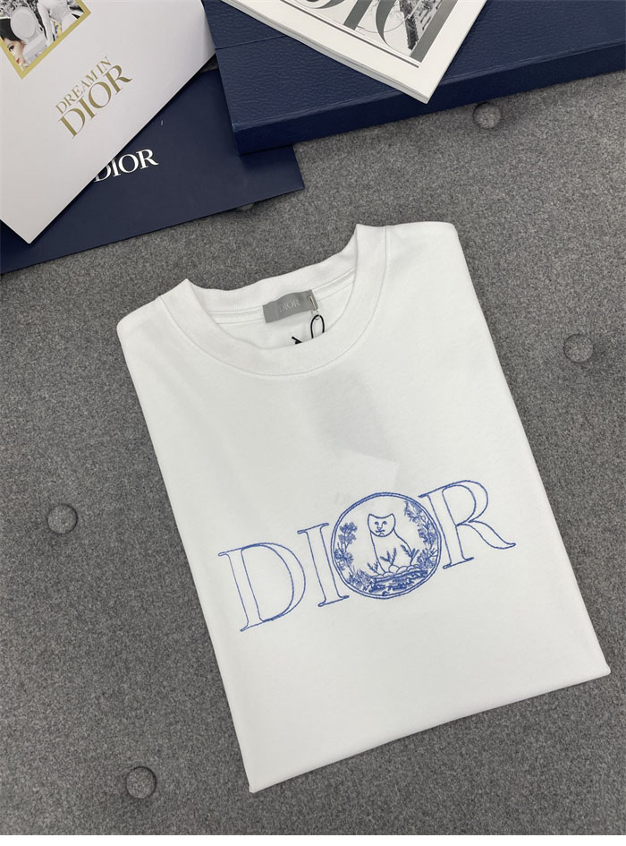 디올 x 힐튼 넬 캐주얼 반팔 티셔츠