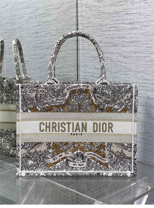디올 북 토트백 미디엄 어라운드 더 월드 라떼 골드