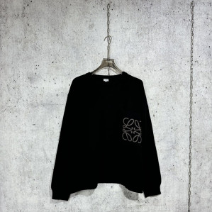 로에베 아나그램 포켓 스웨터