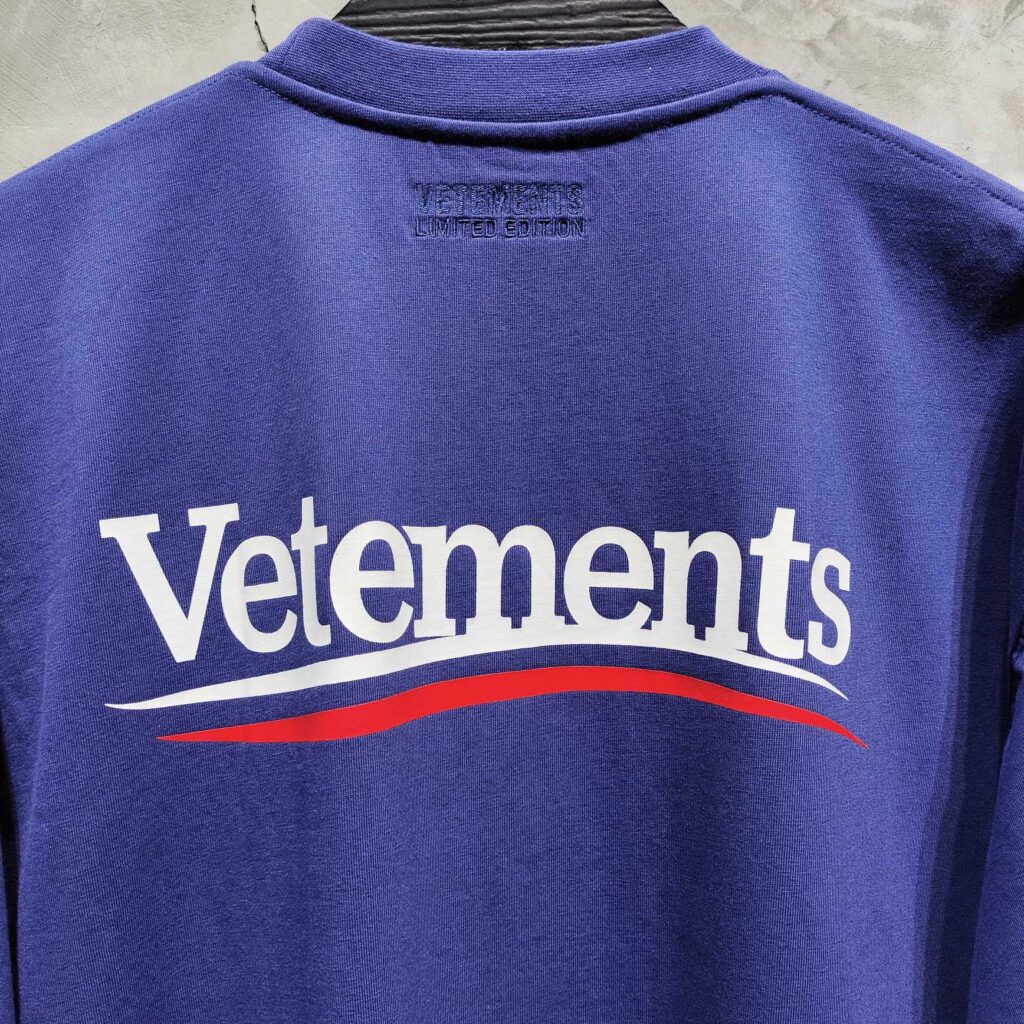 베트멍 24SS CAMPAIGN 로고 반팔 티셔츠 블루