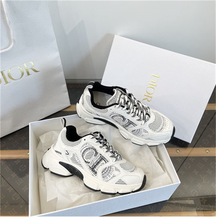 디올 24 크로노 여성 스니커즈