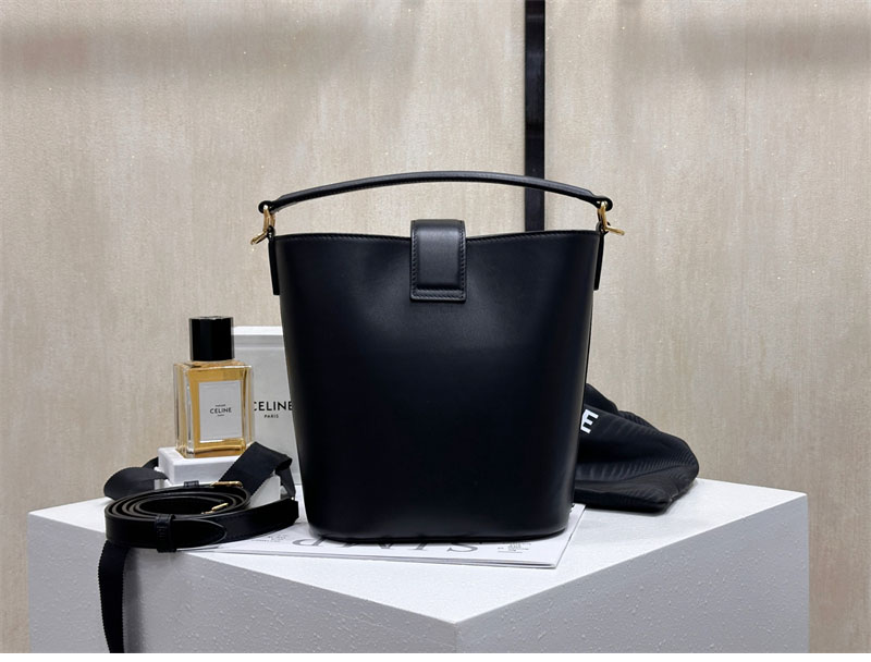 셀린느 루이즈 스몰 숄더백 소프트 카프스킨 119713