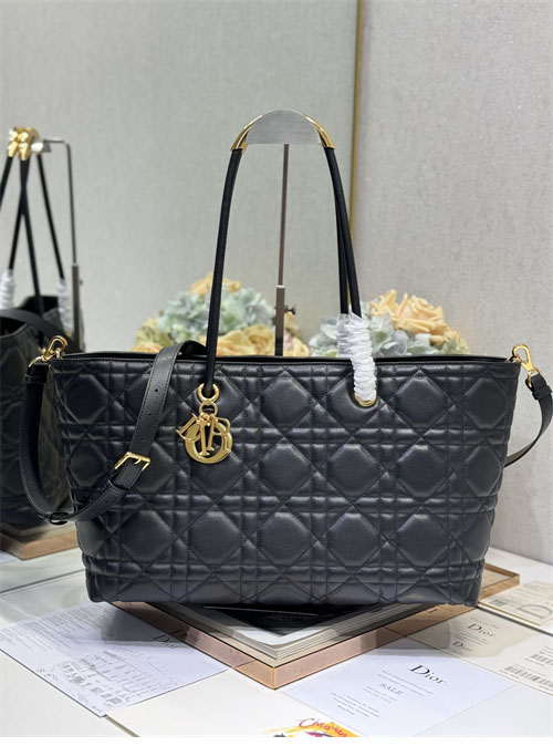 디올 뚜주흐 백 라지 블랙 그래픽 까나쥬