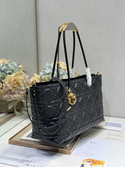 디올 뚜주흐 백 라지 블랙 그래픽 까나쥬