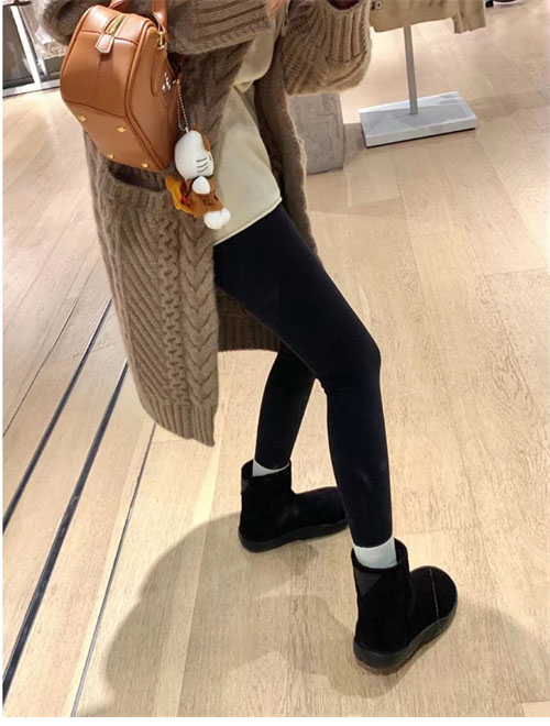 보테가베네타 스냅 앵클 시어링 어그 부츠