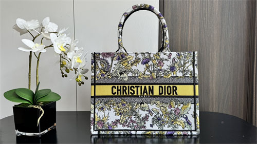 디올 북 토트백 미디엄 샤돈 라떼 옐로우 멀티