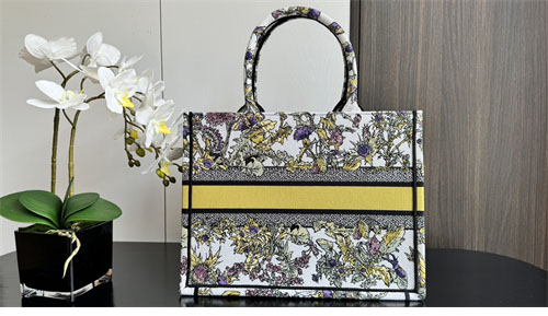 디올 북 토트백 미디엄 샤돈 라떼 옐로우 멀티