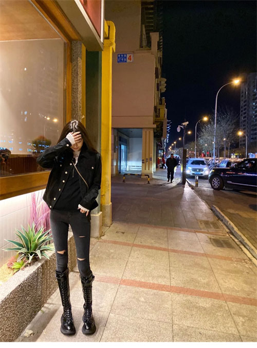 알렉산더 맥퀸 트레드 슬릭 부츠