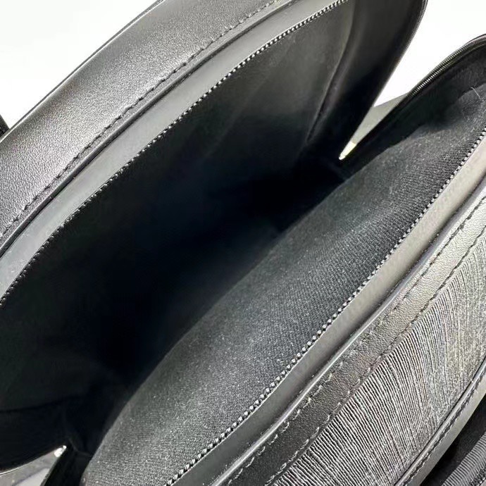 구찌 시그니처 GG 수프림 캔버스 백팩 28*44*15.5CM