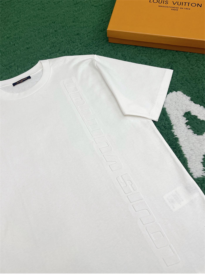 루이비통 엠보스 LV 티셔츠
