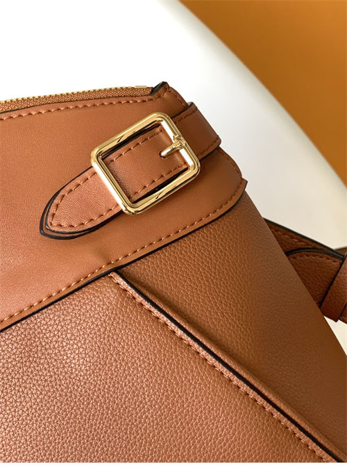 루이비통 하이엔드 레더 방돔 MM M22925