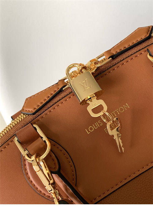 루이비통 하이엔드 레더 방돔 MM M22925