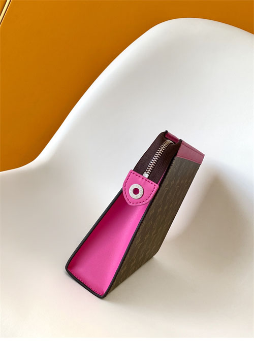 루이비통 포쉐트 보야주 MM 마사카 모노그램 M12818