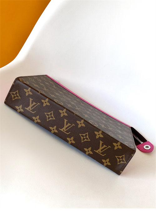 루이비통 포쉐트 보야주 MM 마사카 모노그램 M12818
