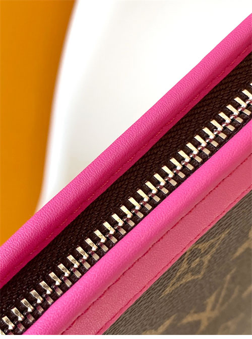 루이비통 포쉐트 보야주 MM 마사카 모노그램 M12818