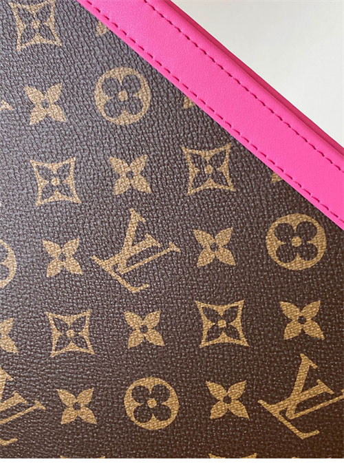 루이비통 포쉐트 보야주 MM 마사카 모노그램 M12818