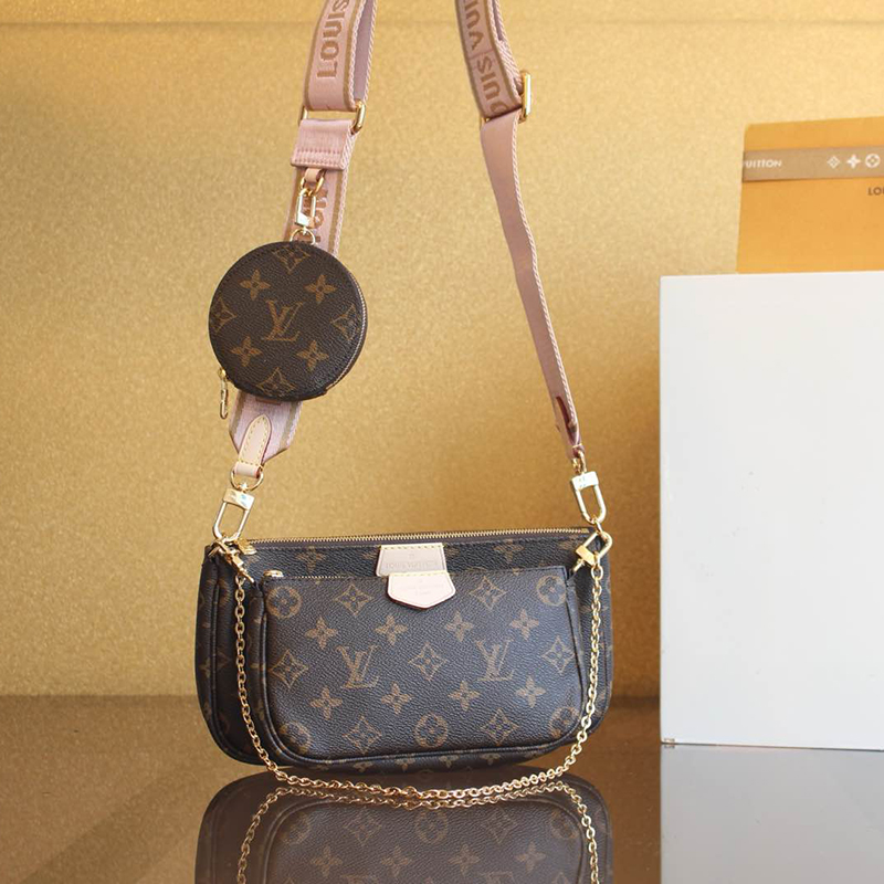 루이비통 멀티 포쉐트 악세수아 모노그램 M44840