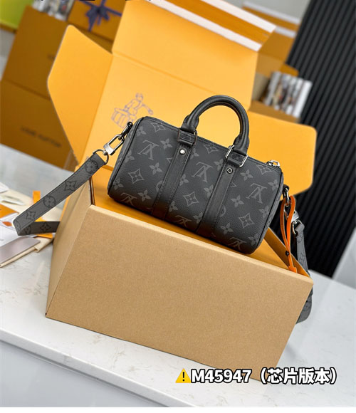 루이비통 키폴 XS 이클립스 미니 크로스백 M45947