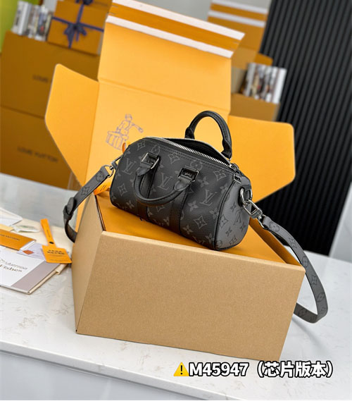 루이비통 키폴 XS 이클립스 미니 크로스백 M45947