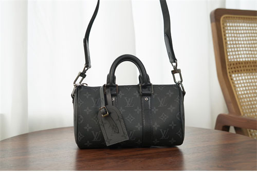 루이비통 이클립스 모노그램 리버스 키폴 반둘리에 25 M46271