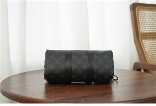 루이비통 이클립스 모노그램 리버스 키폴 반둘리에 25 M46271