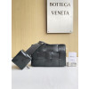 Bottega Veneta Cassette With Versatile Strap