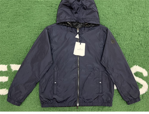 몽클레어 Lepontine 레포틴 리버시블 바람막이 자켓