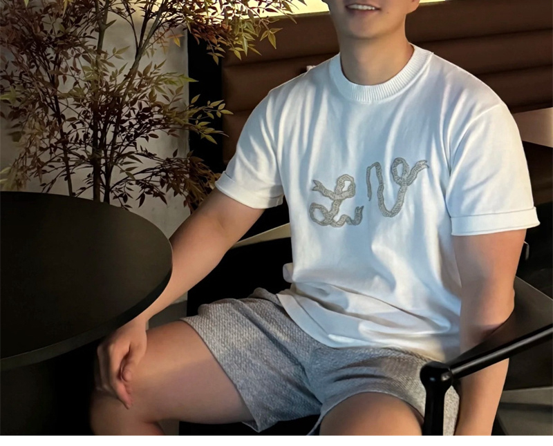 루이비통 엠벨리시드 LV 리본 반팔 티셔츠