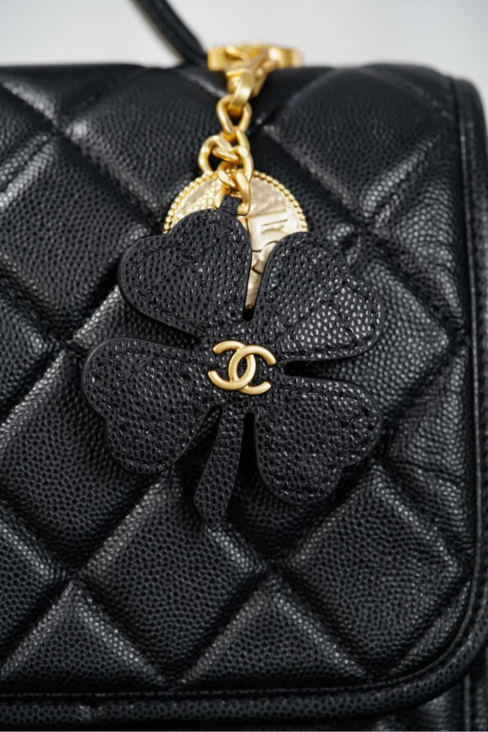 샤넬 Small Backpack Caviar