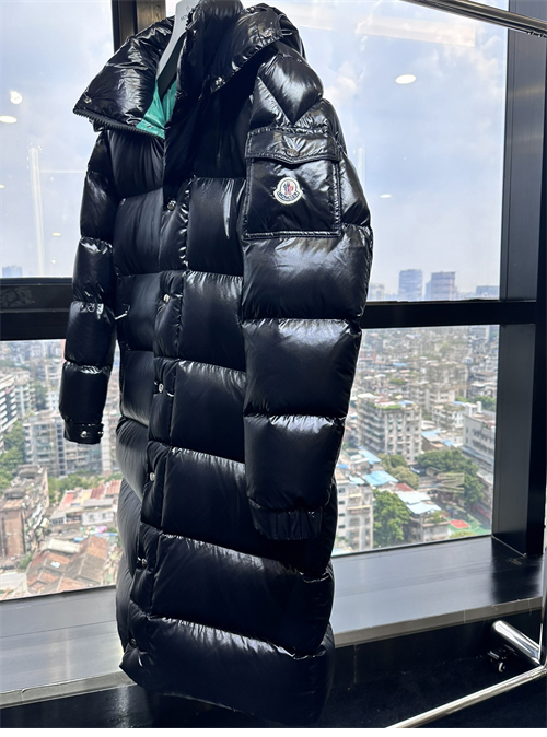 몽클레어 하노베리안 Hanoverian 롱 다운 패딩 자켓