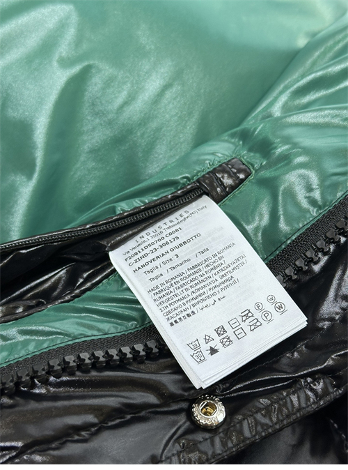 몽클레어 하노베리안 Hanoverian 롱 다운 패딩 자켓