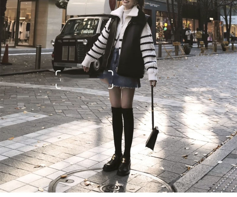 샤넬 22k CC 로고 로퍼 （터보）