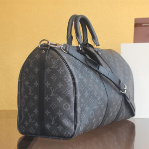 루이비통 모노그램 이클립스 반둘리에 45 M40569