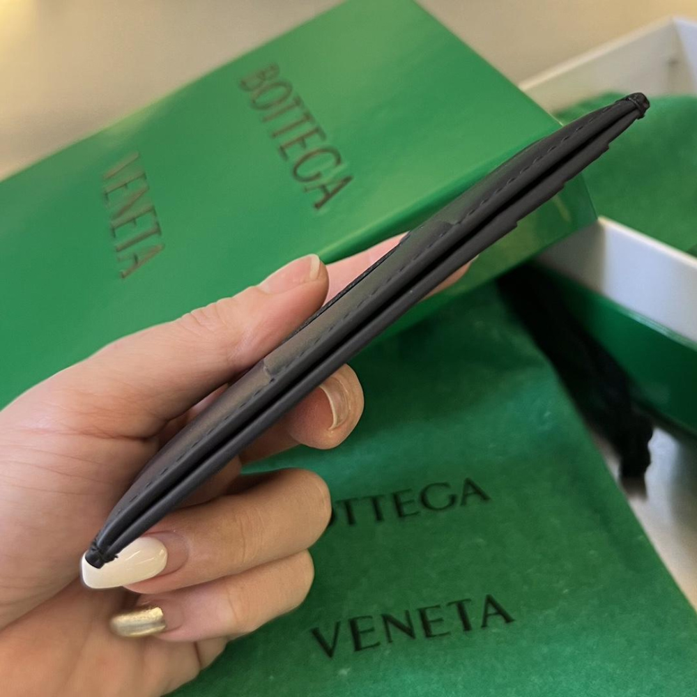 보테가 베네타 Cassete Credit Card Case