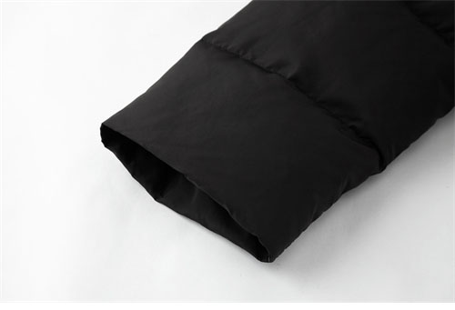 발렌시아가 웨이브로고 C-쉐입 패딩 자켓